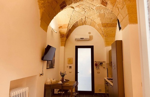 Lecce Historic Center House | Dimora Giulietta Standard Apartment