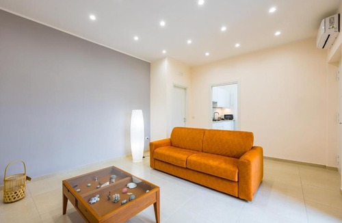 Naples Apartment | Domus Capodimonte flat by Napoliapartments