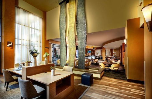 Paradise Village Corporate Center Hotel | Embassy Suites by Hilton Phoenix Scottsdale
