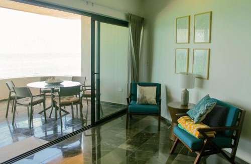 Ixil Apartment | Eubea Luxury beachfront penthouse