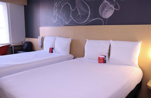 Colonia Centro Hotel | Explore Parks & Museums! 4 Affordable Units Near Metro Access!