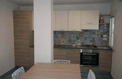 Pizzo House | Flat 'Laura' with water view