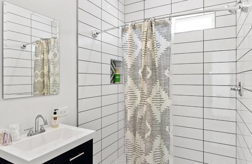 Roosevelt Apartment | Funky Pool Side Cabana in DTPHX
