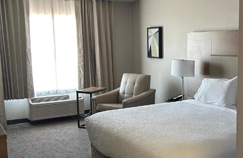 Surprise Original Townsite Hotel | Garner Hotel Phoenix Northwest - Surprise by IHG