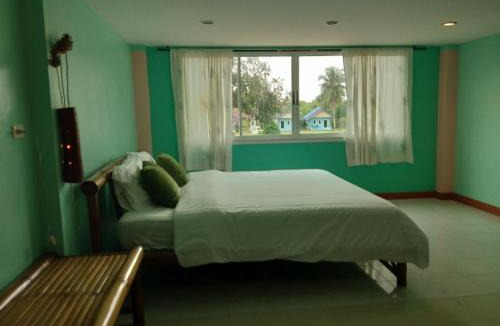 Khuekkhak House | Green Home