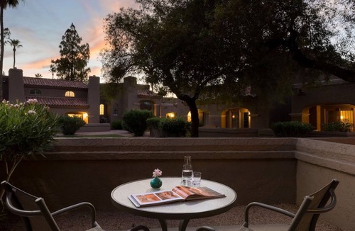 South Scottsdale Resort | Group Vacation Destination! 4 Awesome Units, 5 Pools, Pet-Friendly, Free Parking