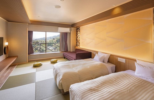Hakone Hot Springs Hotel | Hakonenomori Okada
