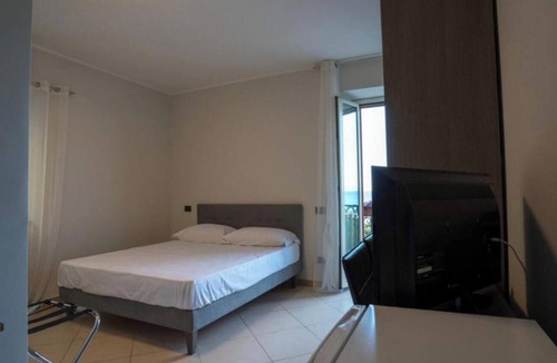 Catanzaro Lido House | Hice Room