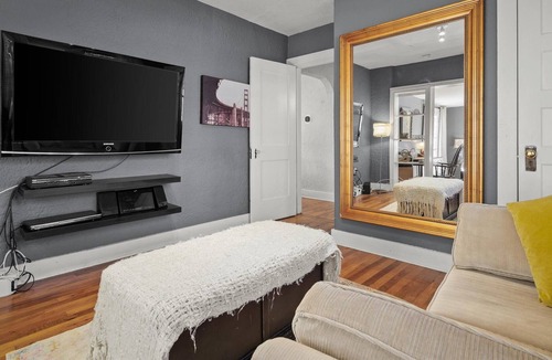 Coronado House | HISTORIC HOUSE: PRIVATE YARD + BBQ GRILL + MORE