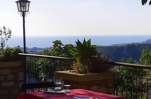 Badolato Apartment | Homerez - Nice studio 1 km away from the beach for 2 ppl. with shared pool
