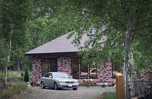 Tsurui House | hororo style