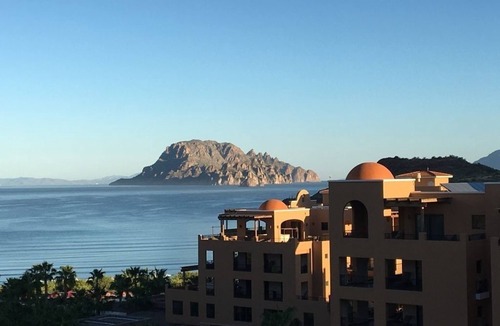 Loreto Resort | Islands at Loreto 4 bdrm or 3