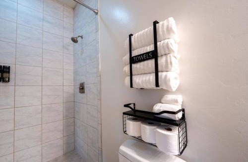 West University House | Kindroot 4 New