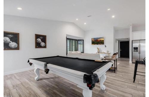 Paradise Valley Village House | Kings Villa