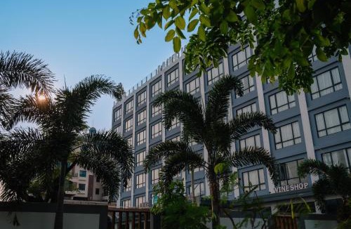 Chom Thong Hotel | Laike Hotel