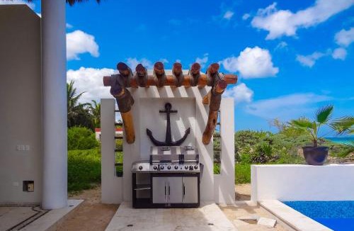 Chicxulub Puerto House | Lemnus Luxury villa walking distance to Chicxulub
