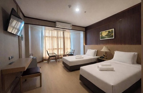 Suphan Buri Hotel | Lertthanee Hotel