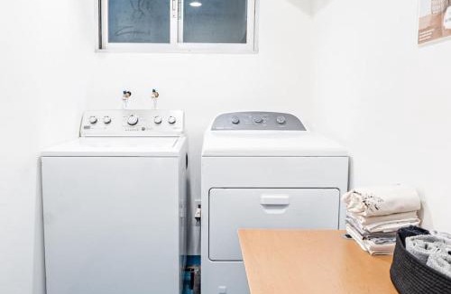 Benito Juarez Hostel | Low Bed in Shared Room Men