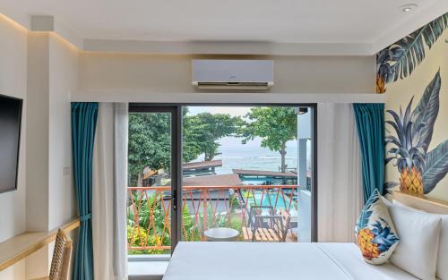 Chaweng City Center Hotel | Lub d Koh Samui Chaweng Beach - Beachfront & Vibrant Social Vibe