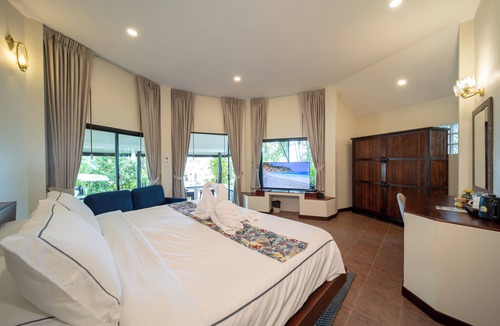 Choeng Mon Resort | Luxury Cottage, Balcony, Garden View