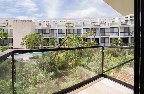 Tulum Apartment | Luxury Studio - Kitchenette Spa Gym & Priv. Cenote @TheWavesTulum