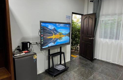Lat Lum Kaeo Villa | M-Resort Pathum-thani Thailand