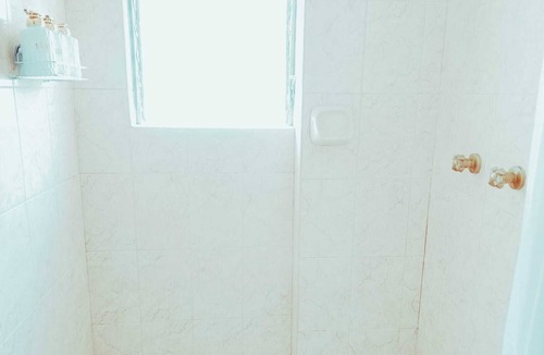 Cusco Apartment | Main Ave Spot : Premium White Linens+ Top Safety