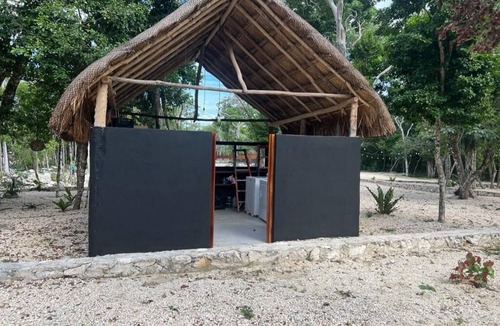 Soliman Bay Cottage | Maya Eco-Tower Oasis: Elevate your living amidst nature, steps from Cenote!