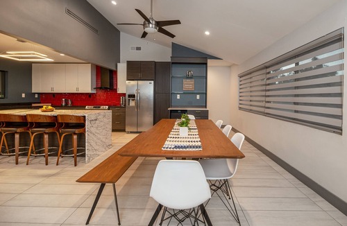 Alhambra House | Modern Phoenix Oasis - Sleeps 12 with a Heated Pool