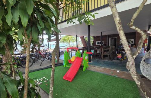 Samut Sakhon Bed & Breakfast | Mong DOO SEA HOME