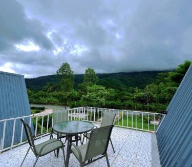 Noen Maprang Cabin | Mountain Deer Resort & Camping