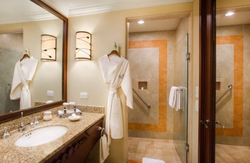 Paraiso Escondido Resort | Ocean Front Junior Suite Sleeps 4