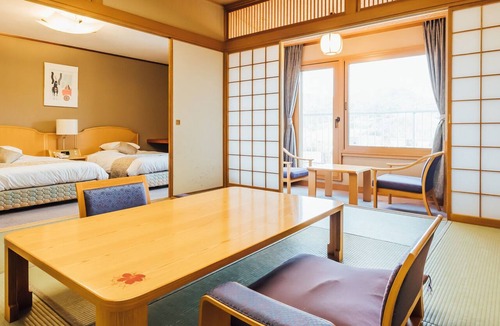 Onneyu Hotel | Oe Honke