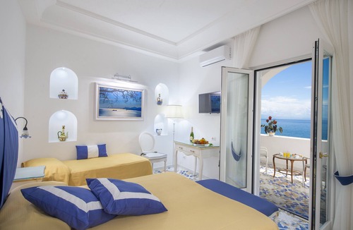 Praiano Hotel | Open Gate