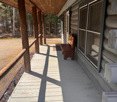 Rangeley House | Outta Range Outta Range, A Cozy Log Home Retreat