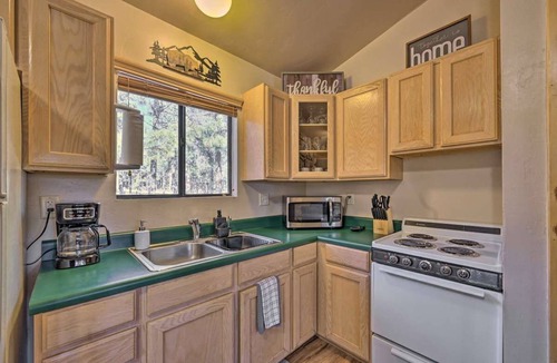 Heber Cabin | Pet friendly, Mountain Gem, with a Spa!