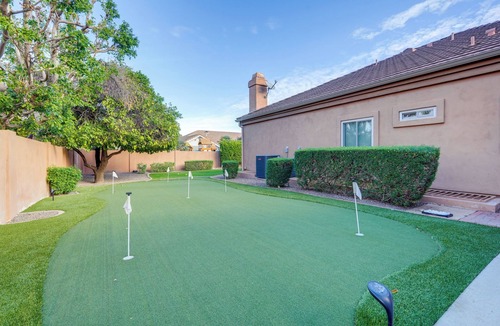 Mesa House | Pool Table, Putting Green: Luxury Oasis in Mesa