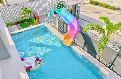 Samut Sakhon Villa | Pool villa Cream Darin