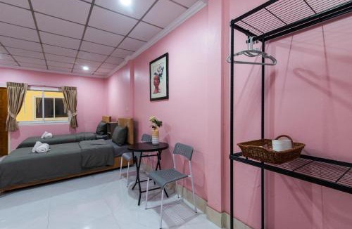 Yai Cha House | PoonsukPlace Sampran
