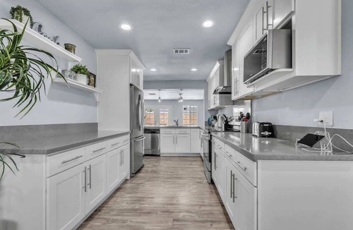 Camelback East House | Private pool oasis near Piestewa Peak