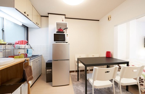 Naniwa Apartment | PY building