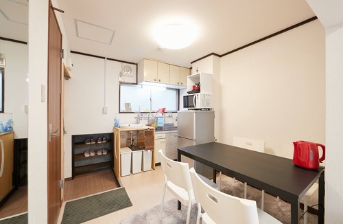 Naniwa Apartment | PY building
