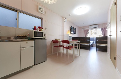 Naniwa Apartment | PY building