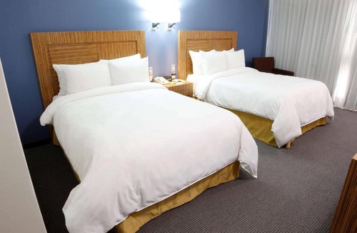Toluca Hotel | Radisson Hotel & Convention Center Toluca
