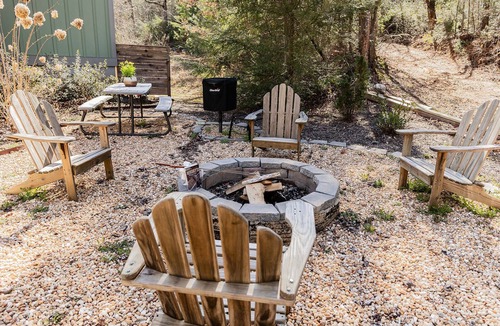 Lakemont House | River Front Mountain Cabin, Firepit, Front Porch