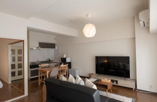 Hiroshima City Centre Apartment | RIVER WEST Hiroshima 302, 305, 306 - Vacation STAY 54102v