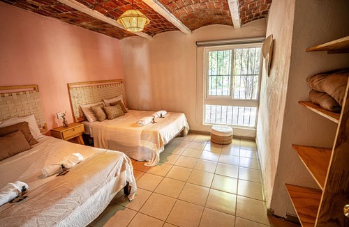Jocotepec Bed & Breakfast | Roca Azul