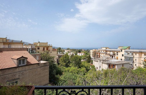 Meta Apartment | Room 'Maruzzella' with Shared Terrace, Wi-Fi and Air Conditioning