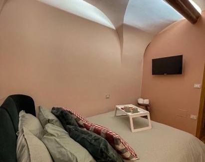 Terlizzi Apartment | Rose Apartment