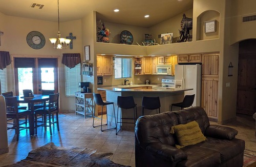 Morristown House | Rustic Hacienda Hideaway